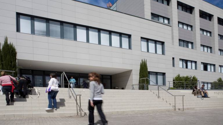 El profesorado asociado de la UJI pide una mejora de sus condiciones y amenaza con movilizaciones