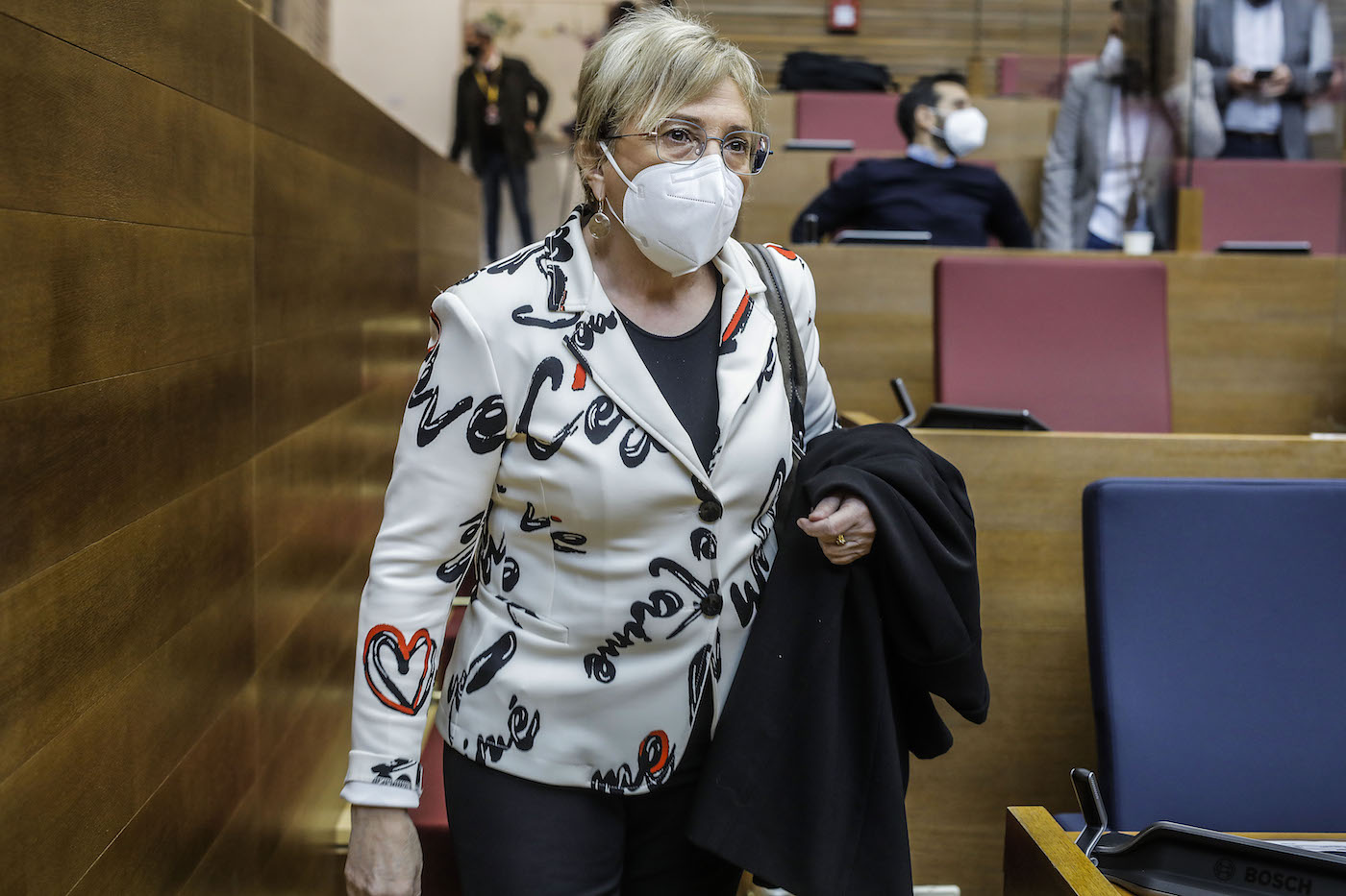 Sindicatos urgen a Sanidad a investigar y frenar el acceso y difusión de datos privados de vacunados