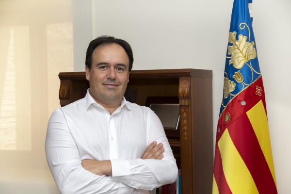El PP le recuerda a Compromís que llegó a la Alcaldía de Teulada con dos ediles expulsados de Cs