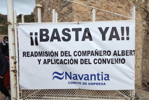 El Comité de Empresa de Navantia exige la readmisión de un compañero tras ser despedido en su primer día como indefinido
