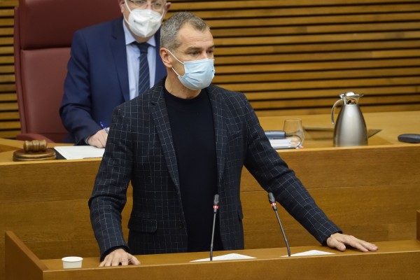Cantó ataca ahora a su 'examigo' Puig y critica el 