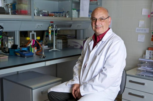Francis Mojica, galardonado con el VIII Premio Nacional de Biotecnología