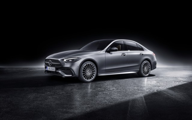 Mercedes-Benz presenta la nueva Clase C en Berlina y Estate