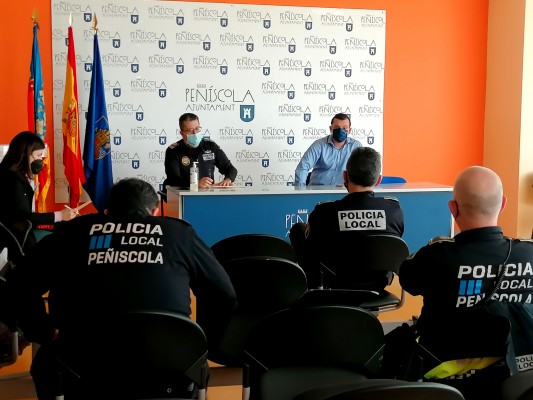 Peñíscola se reúne con las fuerzas de Seguridad para coordinar acciones y presentar el presupuesto