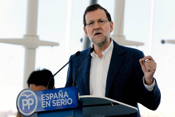 Una encuesta sitúa al PP con 10 diputados en la Comunitat, PSOE y C's empatados con ocho y Podemos con seis  