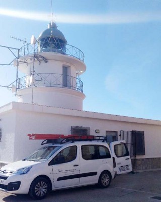 La Red Sísmica de la UA se amplía con dos nuevas estaciones en los faros de Cabo Tiñoso y de Portman