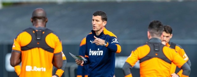 Corona presencia un entrenamiento sin Cheryshev pero con Piccini
