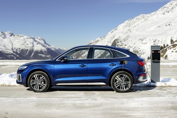 Audi amplía la autonomía eléctrica de sus Q5, A6 y A7 híbridos enchufables con hasta 73 kilómetros