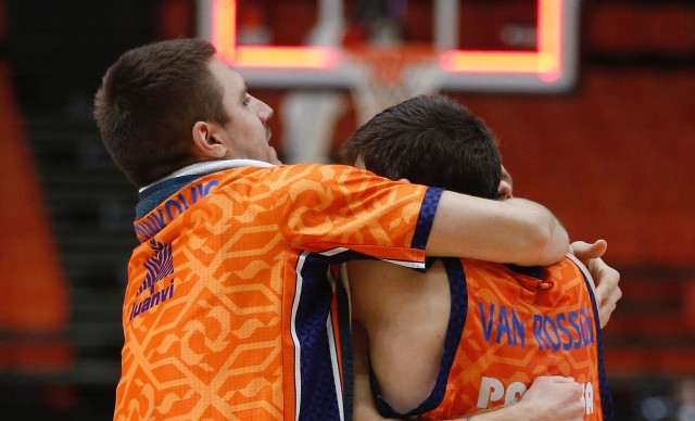 Valencia Basket, contento de volver a jugar con público, aunque sea rival