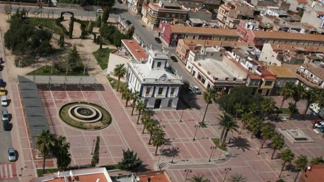 Les Alqueries ofrece a Sanidad espacios municipales para la vacunación masiva