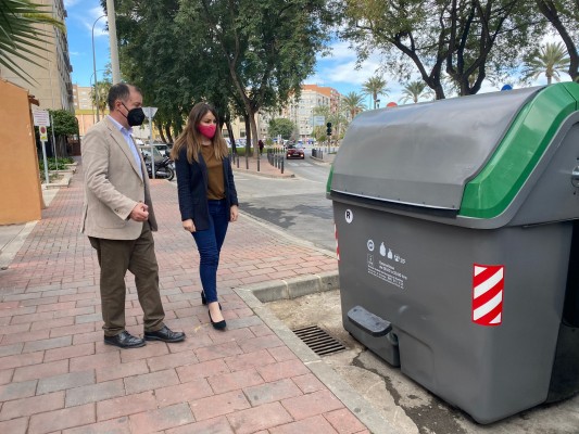 El barrio murciano del Infante estrena contenedores