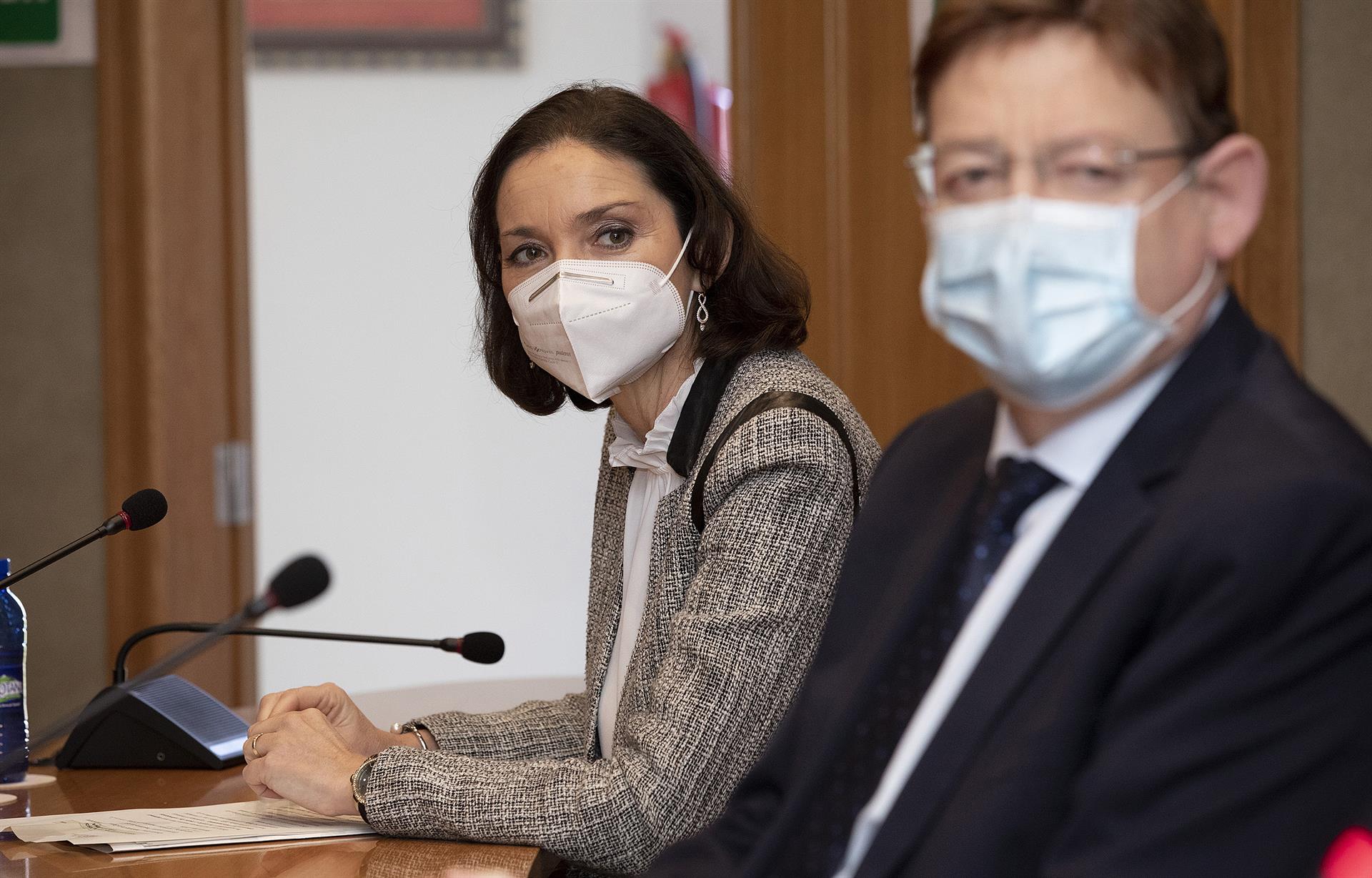 Maroto dice que se utilizarán los corredores turísticos como 