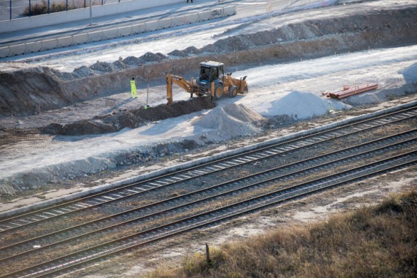 El bipartito de Alicante presiona a Adif para que elimine los usos ferroviarios en Benalúa