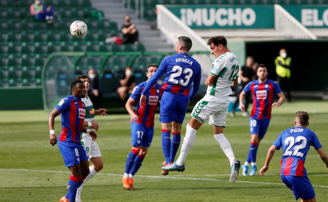 Dani Calvo espera que la victoria sobre el Eibar sirva 