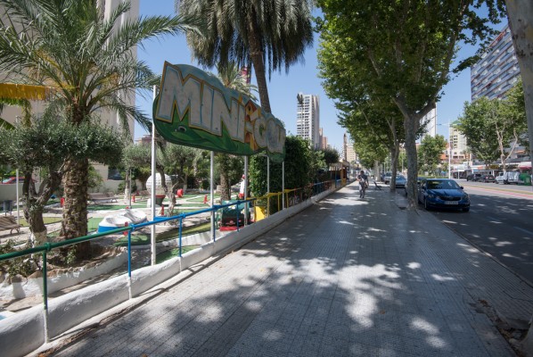 Adiós al minigolf del Rincón de Loix de Benidorm: lo derribarán para levantar un nuevo edificio