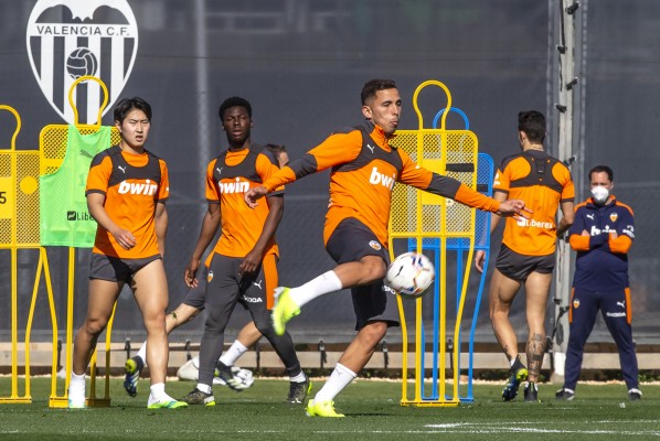 Este es el posible once del Valencia ante el Celta