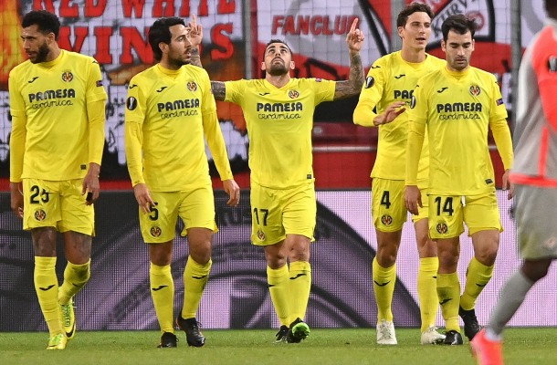El Villarreal golpea primero y se postula como favorito para pasar a octavos de la Liga Europa 