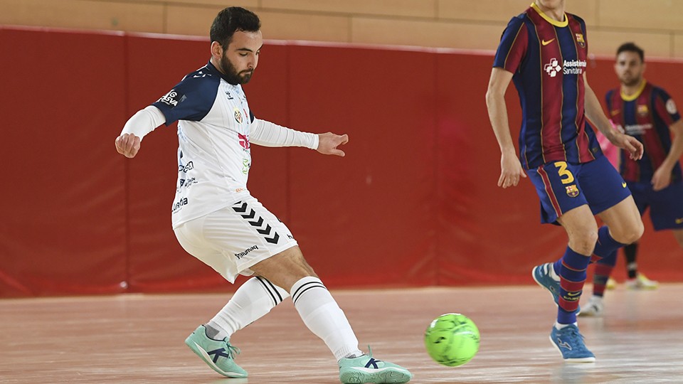 Gambín, jugador del Bisontes: “Mientras haya opciones tenemos que ir a ganar”