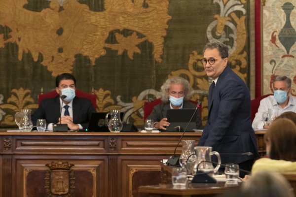 El 8-M vuelve a traer división política en Alicante: el PSOE votará contra la iniciativa del bipartito