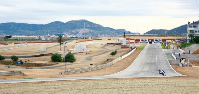Pantallas acústicas, más vegetación y horario restringido al Circuito de Velocidad para respetar el descanso vecinal