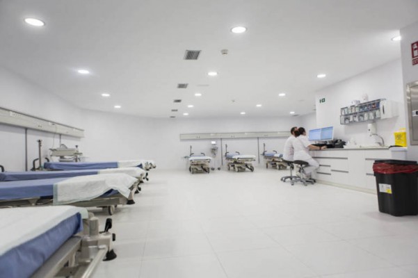 Sanidad permite a la privada retomar la actividad quirúrgica ante la menor presión asistencial 
