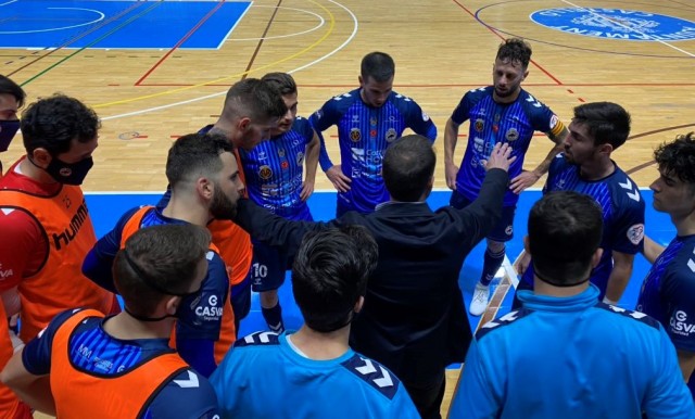 El Bisontes no pasa del empate ante el Mengíbar y complica su clasificación para la fase de ascenso
