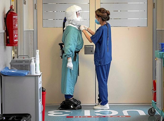  España registra 10.657 nuevos casos de covid-19, 3.857 en las últimas 24 horas, y 530 muertes