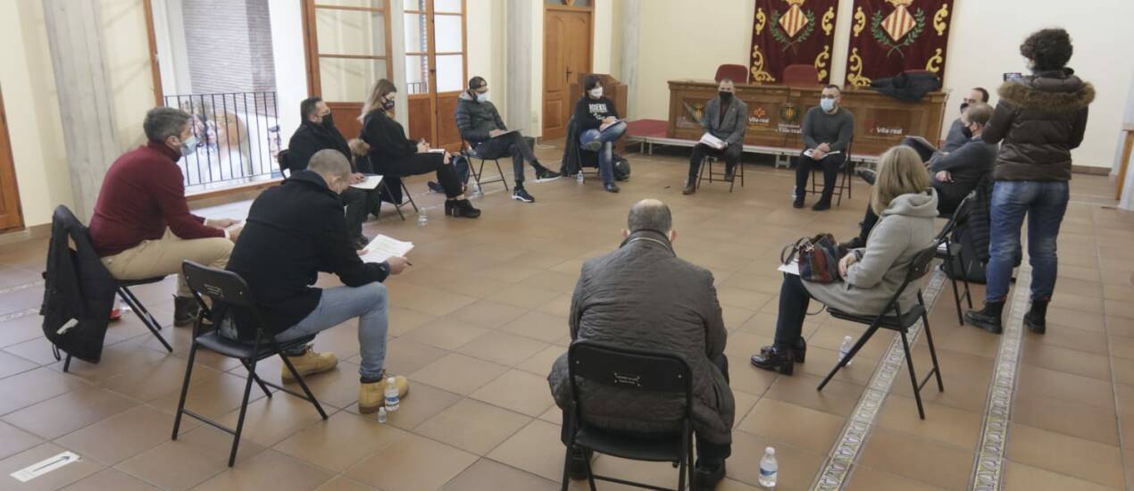 Vila-real remite a las gestorías las bases para el Plan Resistir y las ayudas directas al ocio nocturno  