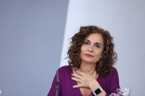 El Gobierno amplía en dos años el plazo de desinversión en Bankia