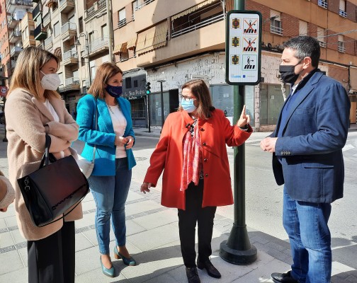 Pasos de peatones adaptados para personas con trastornos del espectro autista en Alcantarilla