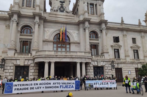Los interinos se movilizan para denunciar 