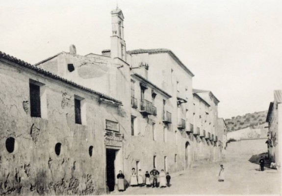 La Real Fábrica de l'Alcora trata de ampliar su historia con el relato de los pueblos a los que influyó