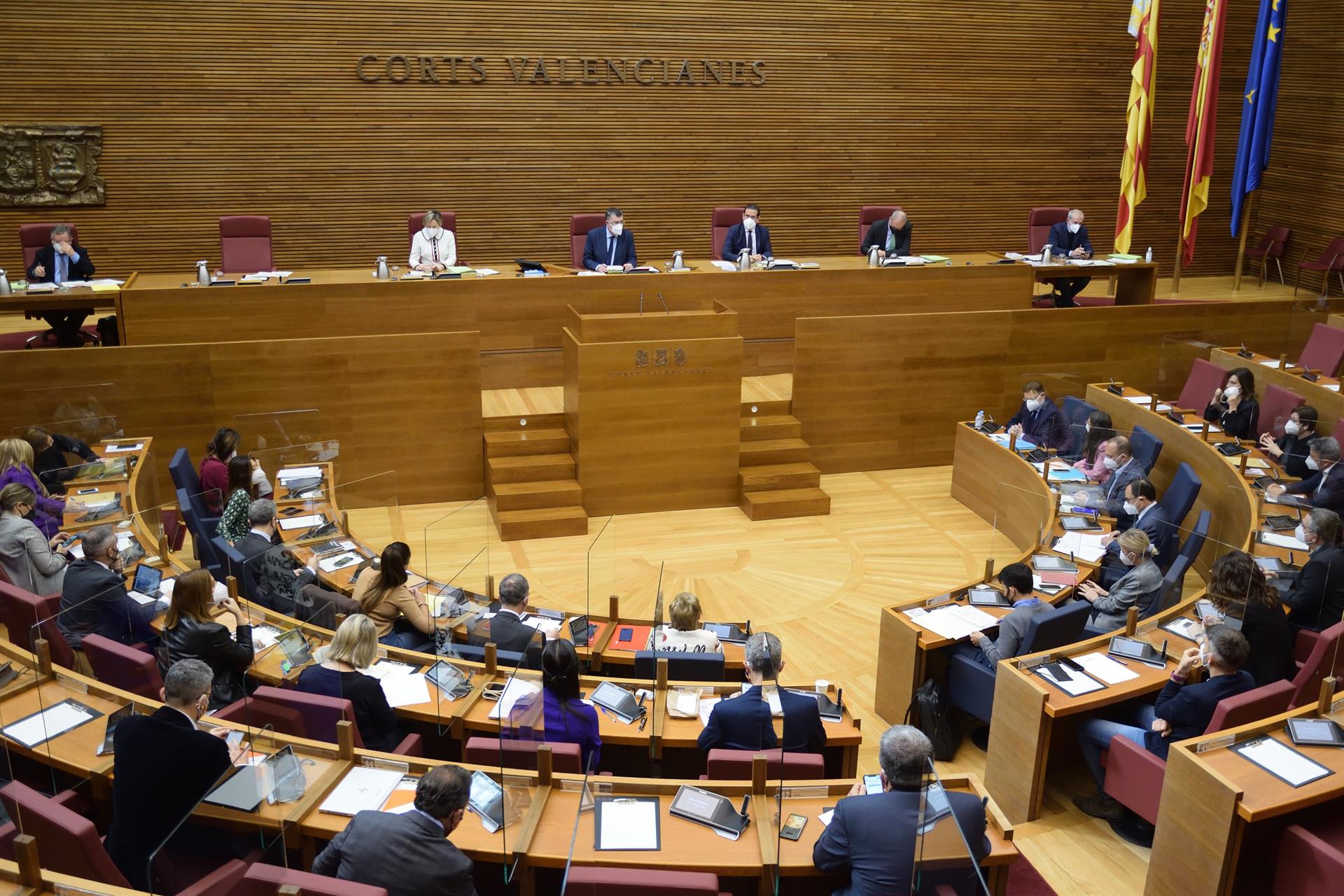 Pleno de Les Corts del 11 de febrero de 2021. Foto: I. CABALLER.(CORTS) - 