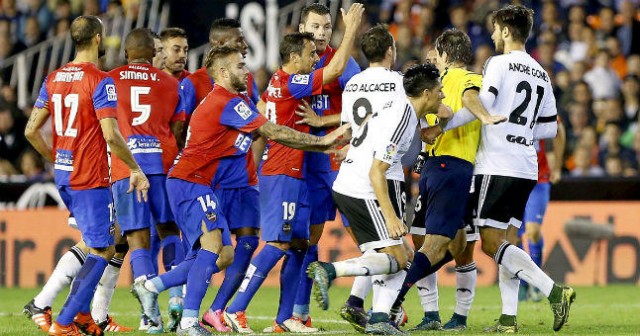 Valencia recupera su derbi