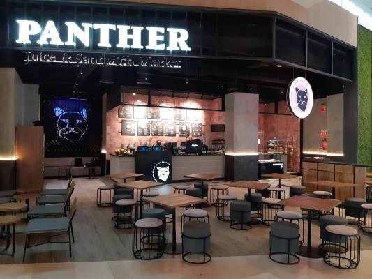 La cadena Panther aterriza en València con su fórmula 'healthy'