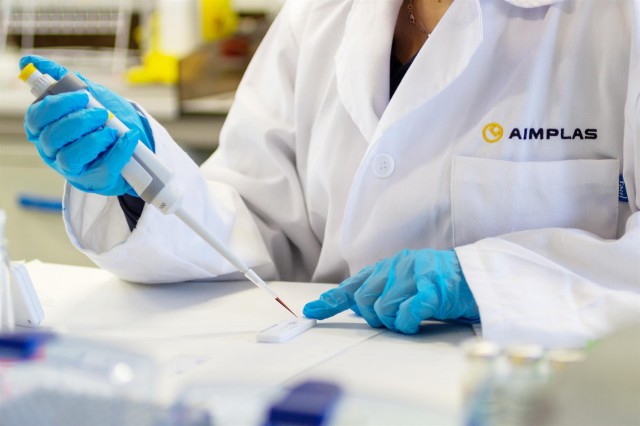Aimplas crea un test rápido de anticuerpos más sensible y que detecta inmunidad a cepa británica