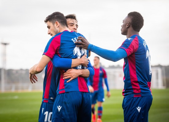 El Atlético Levante suma tres puntos balsámicos frente al Alcoyano