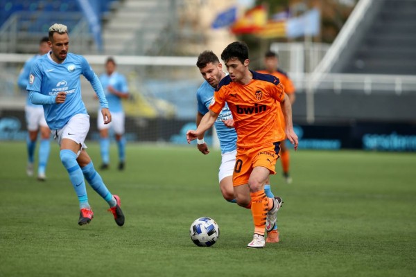 El Ibiza vapulea al Valencia Mestalla