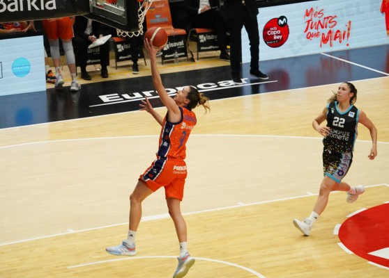 Valencia Basket busca reforzar su buena dinámica en Extremadura