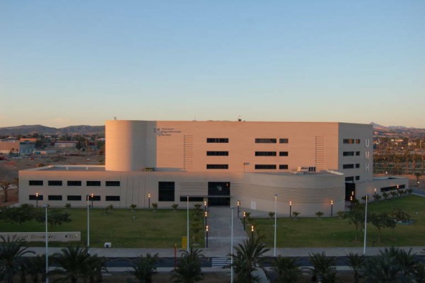 La UMH empezará un proyecto para detectar partículas de coronavirus en el aire de Elche