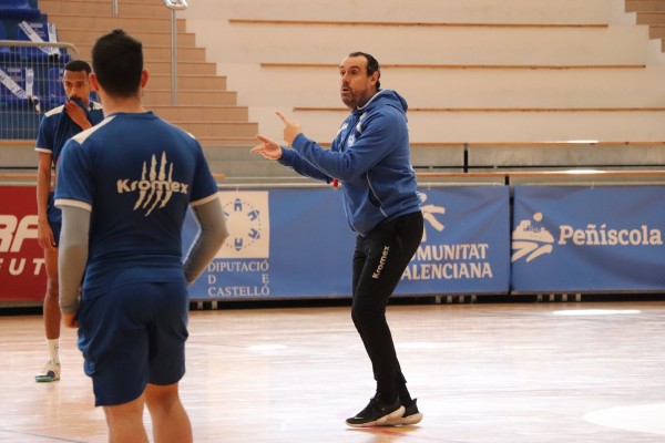 Carlos Sánchez buscará la sorpresa en Palma en su debut con el Peñíscola