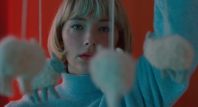 'Swallow': Tragar con todo
