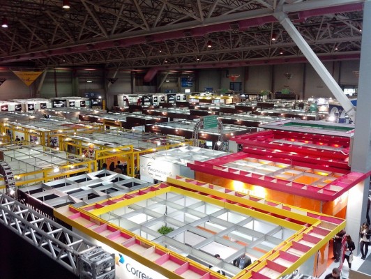 Un ciberataque obliga a posponer un mes la feria Exposólidos, que este año se celebraba 'on line'