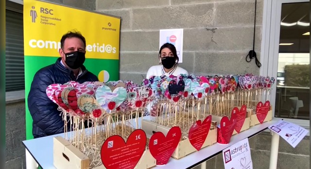 Las oficinas de Grupo Hefame se llenan de amor con los corazones solidarios de Astrapace