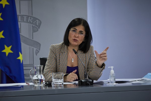 Darias pide a las CCAA que mantengan las 