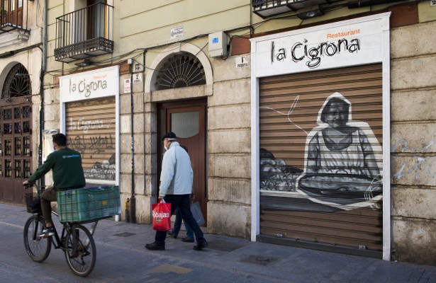 La Diputació subvencionará ayudas para premiar el uso del valenciano en el comercio local