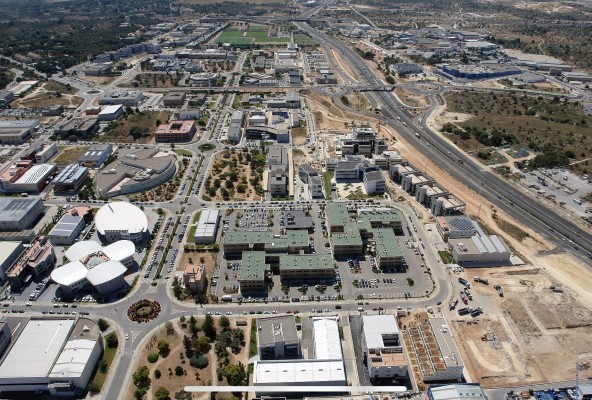 Paterna solicita que Fuente del Jarro y la EGM Parc Tecnològic sean zonas industriales avanzadas