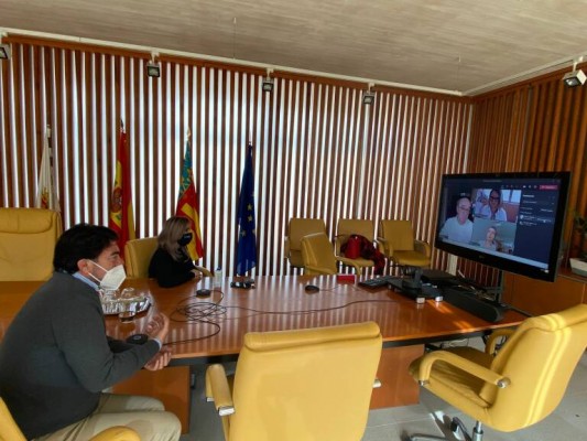 Alicante cuadra cifras para las ayudas a los hoteles: baraja compensar gastos hasta el 50% del IBI