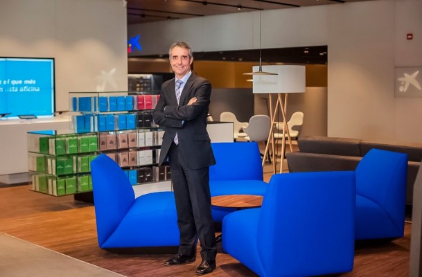 El modelo de CaixaBank de abrir por la tarde no afectará (de momento) a la Comunitat Valenciana