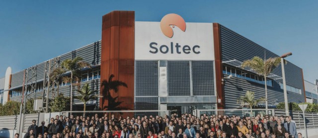La empresa murciana Soltec y sus trabajadores reúnen juguetes para donarlos a Cruz Roja